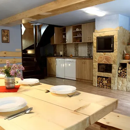 Pod Howyzem Apartament Łapsze Niżne